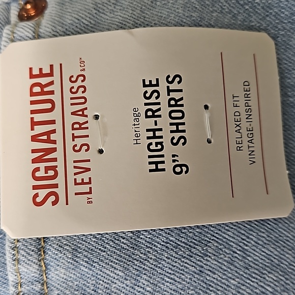LEVI'S SIGNATURE plus size cut off shorts - Picture 5 of 16